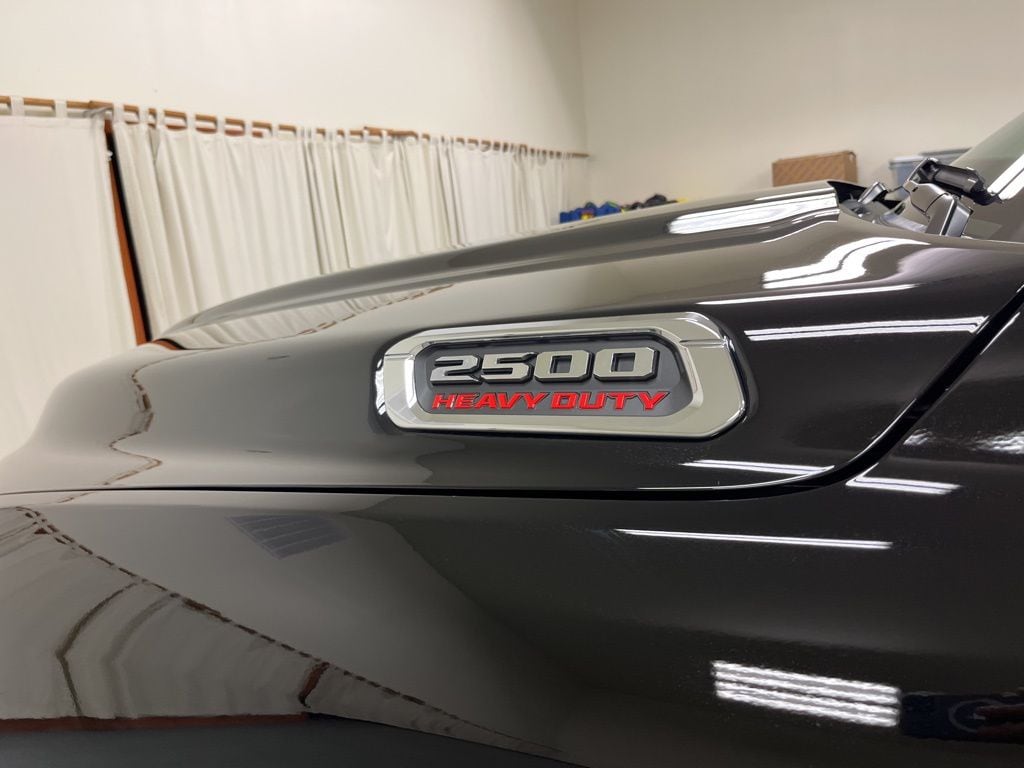 2025 RAM 2500 Big Horn - Photo 11