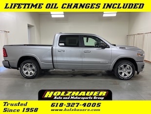2025 Ram 1500 BIG HORN CREW CAB 4X4 6'4 BOX Pickup