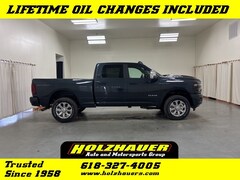 2026 Ram 3500 LARAMIE CREW CAB 4X4 6'4 BOX Pickup