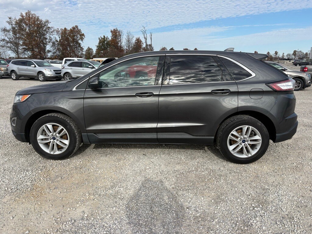 2017 Ford Edge SEL photo 3