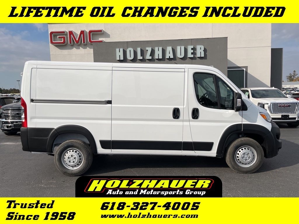 New 2025 Ram Promaster 1500 PROMASTER 1500 TRADESMAN CARGO VAN LOW ROOF 136' W Cargo Van