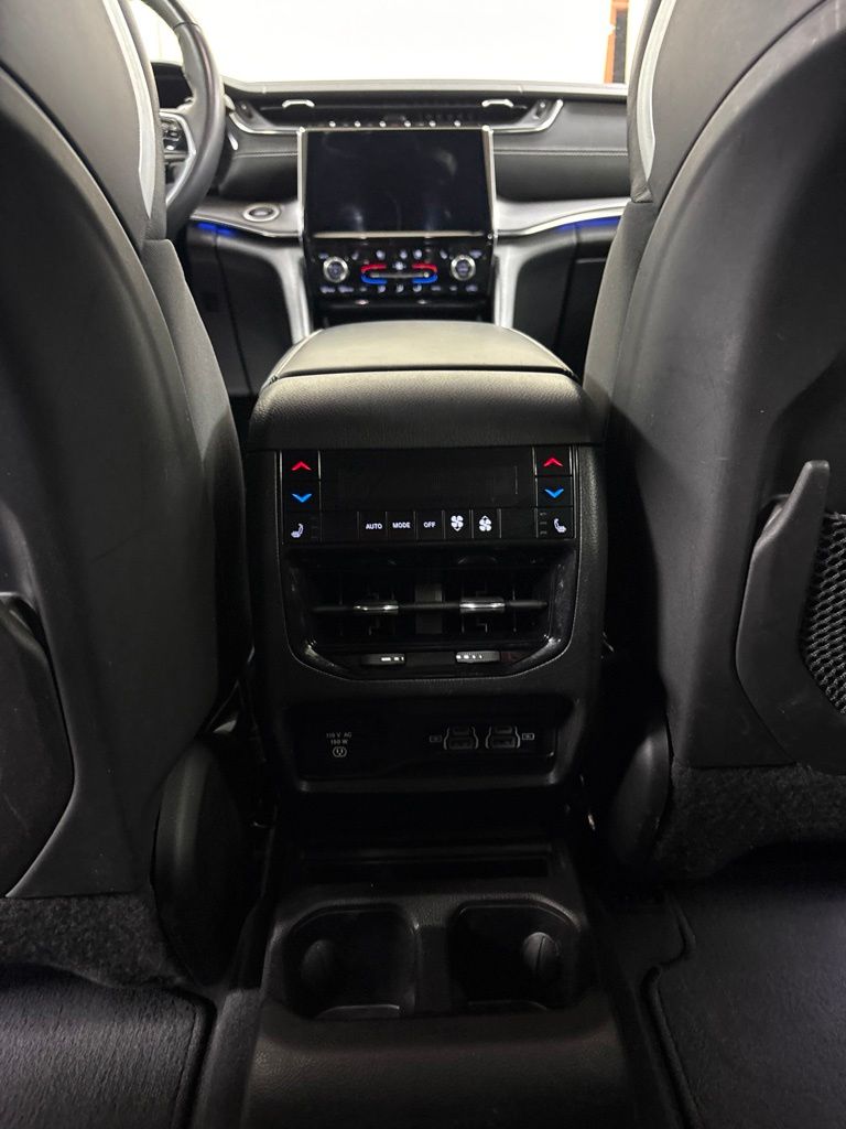 2021 Jeep Grand Cherokee L Overland - Photo 23