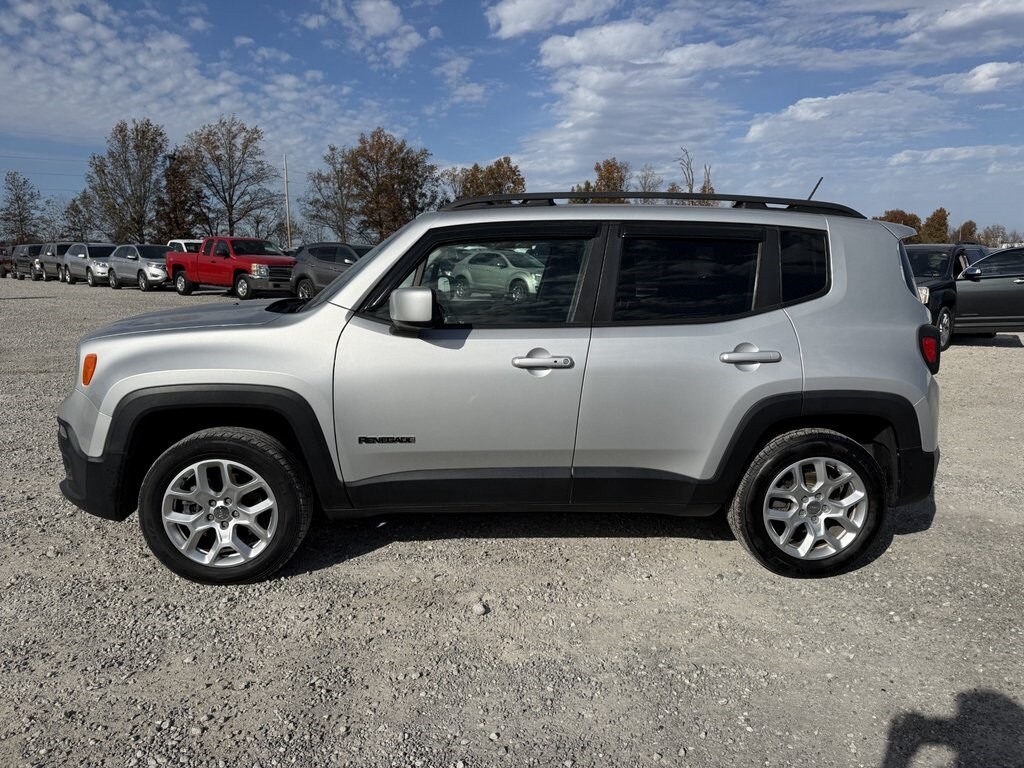 Used 2016 Jeep Renegade Latitude SUV