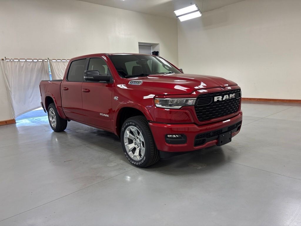 New 2026 Ram 1500 BIG HORN CREW CAB 4X4 5'7 BOX Pickup