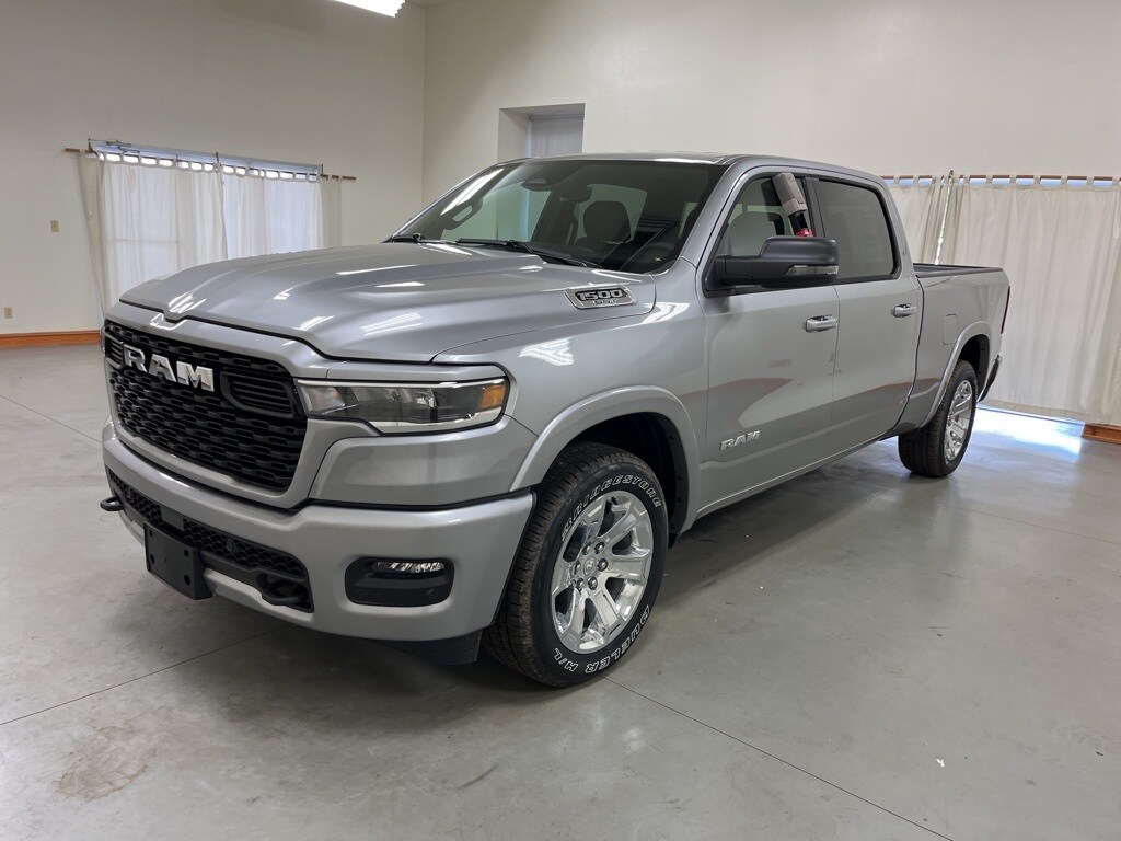 2025 Ram 1500 Big Horn photo 4
