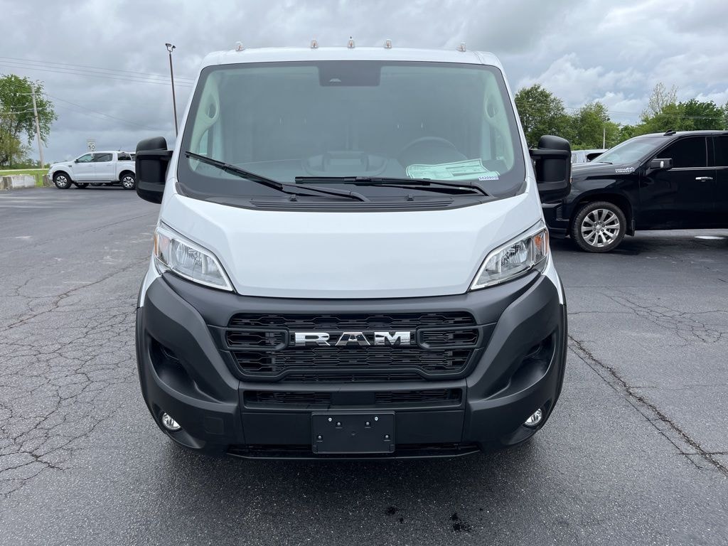 New 2025 Ram Promaster 1500 PROMASTER 1500 TRADESMAN CARGO VAN LOW ROOF 118' W Cargo Van
