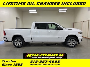 2025 Ram 1500 BIG HORN CREW CAB 4X4 6'4 BOX Pickup
