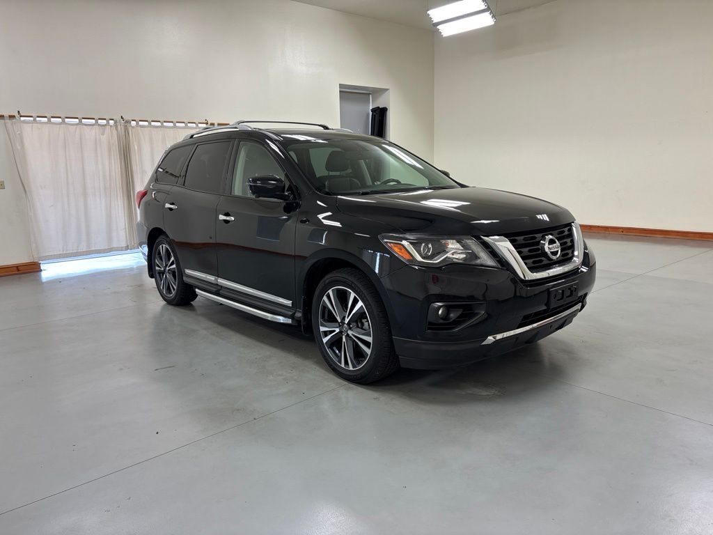 Used 2020 Nissan Pathfinder Platinum with VIN 5N1DR2DM8LC645297 for sale in Nashville, IL