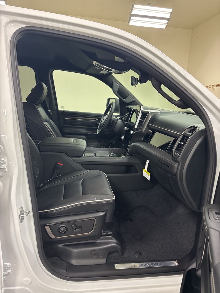 2026 RAM 1500 Limited - Photo 34