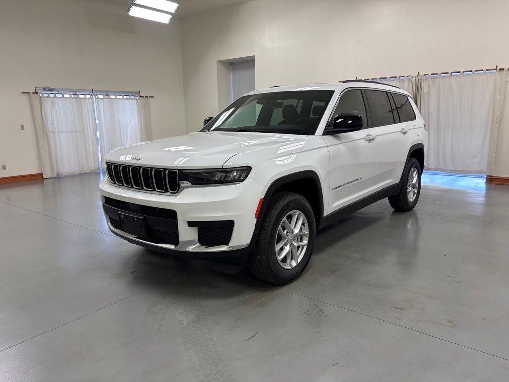 New 2026 Jeep Grand Cherokee L L LAREDO X 4X4 Sport Utility