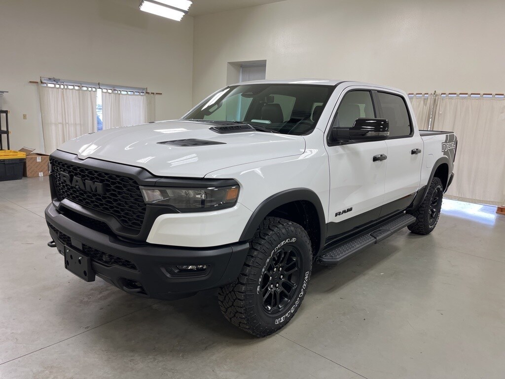 2025 Ram 1500 Rebel photo 4