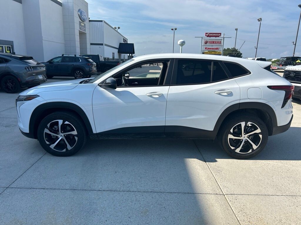 Used 2024 Chevrolet Trax 1RS SUV
