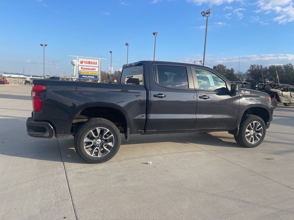 2023 Chevrolet Silverado 1500 RST photo 4