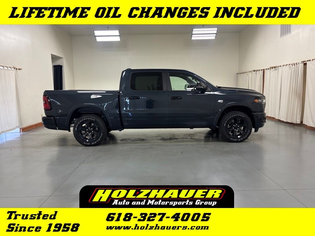 New 2026 Ram 1500 BIG HORN CREW CAB 4X4 5'7 BOX Pickup