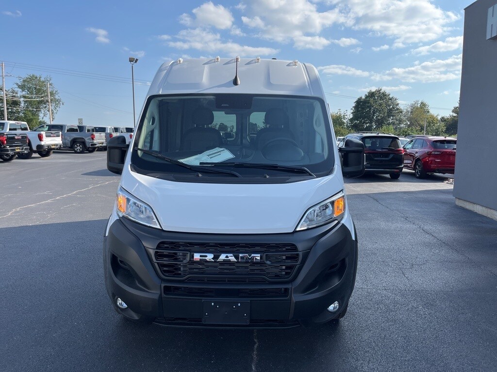 2025 Ram ProMaster 1500 1500 Tradesman Cargo Van High Roof photo 3
