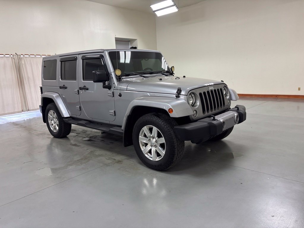 Used 2016 Jeep Wrangler Unlimited Sahara with VIN 1C4BJWEG6GL339014 for sale in Nashville, IL