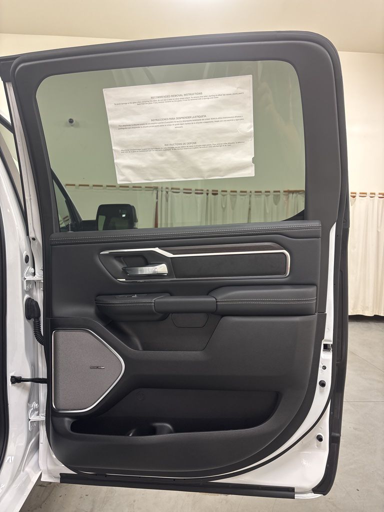 2026 RAM 1500 Laramie - Photo 43