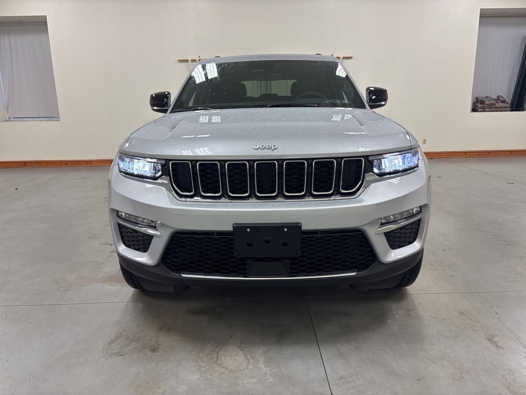 New 2025 Jeep Grand Cherokee LIMITED 4X4 Sport Utility