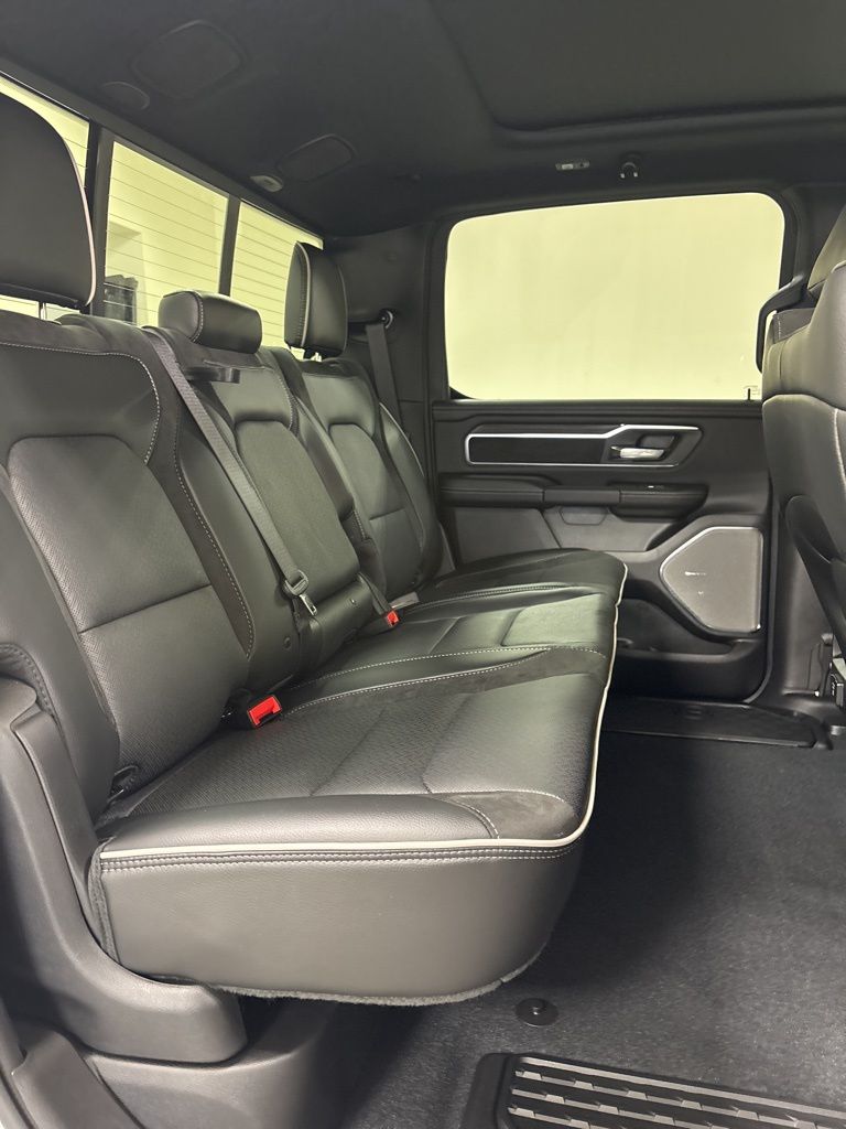 2026 RAM 1500 Laramie - Photo 39