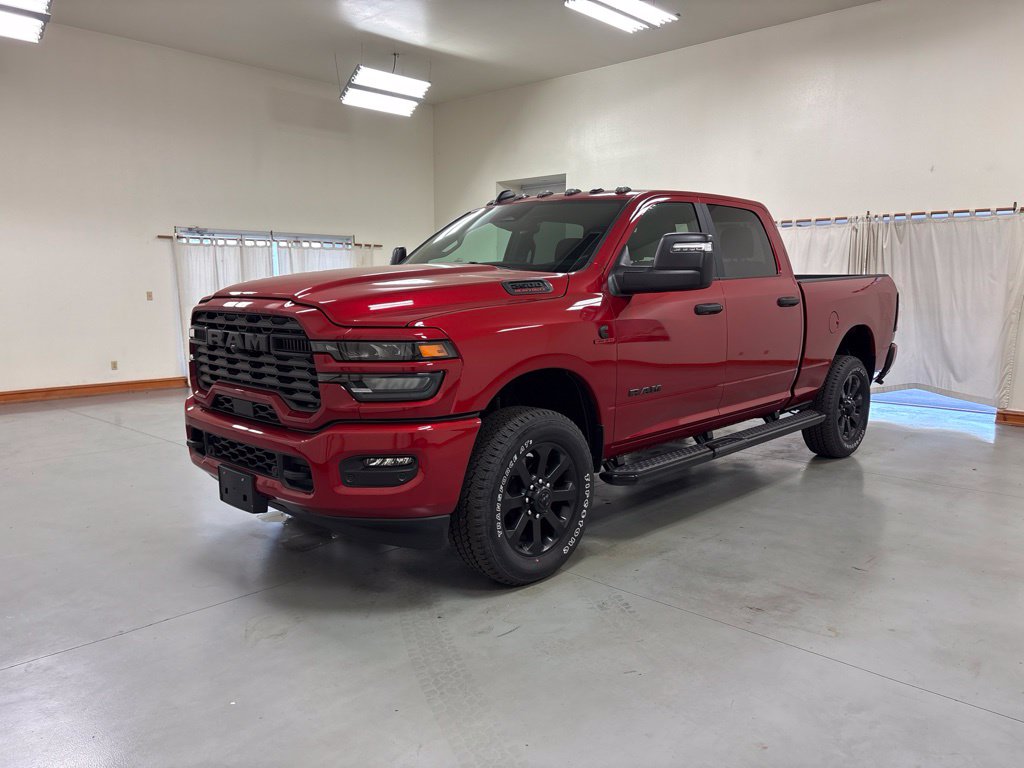 New 2026 Ram 2500 BIG HORN CREW CAB 4X4 6'4 BOX Pickup