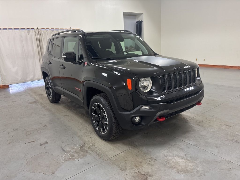 Used 2023 Jeep Renegade Trailhawk SUV