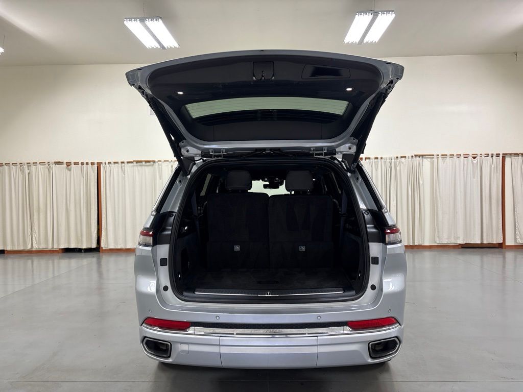 2021 Jeep Grand Cherokee L Overland - Photo 9