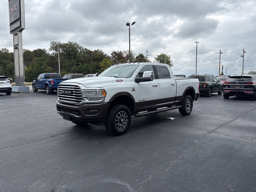 2024 Ram 2500 Longhorn photo 4