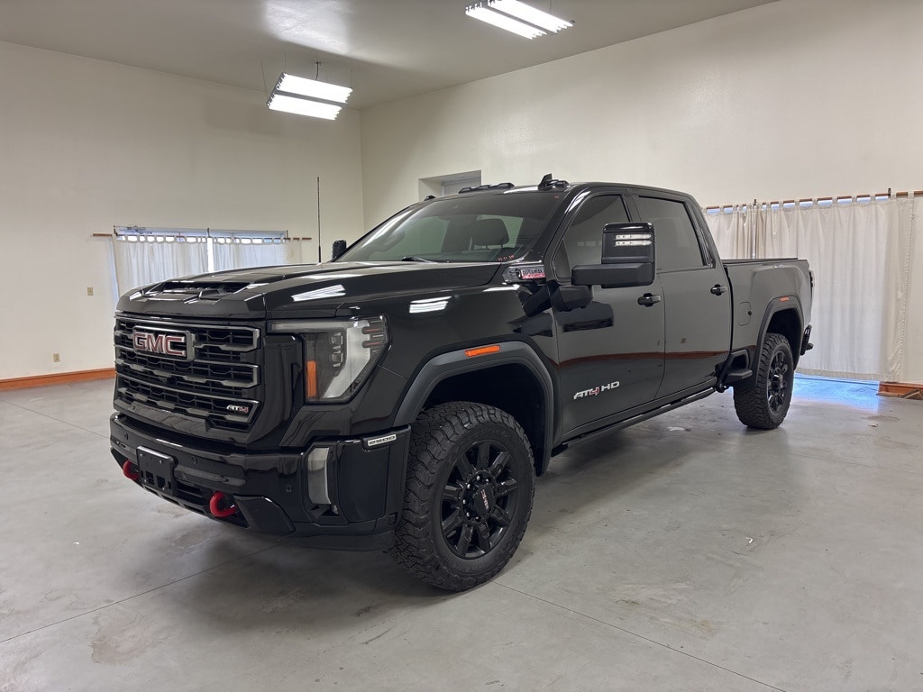 Used 2024 GMC Sierra 2500HD AT4 Truck