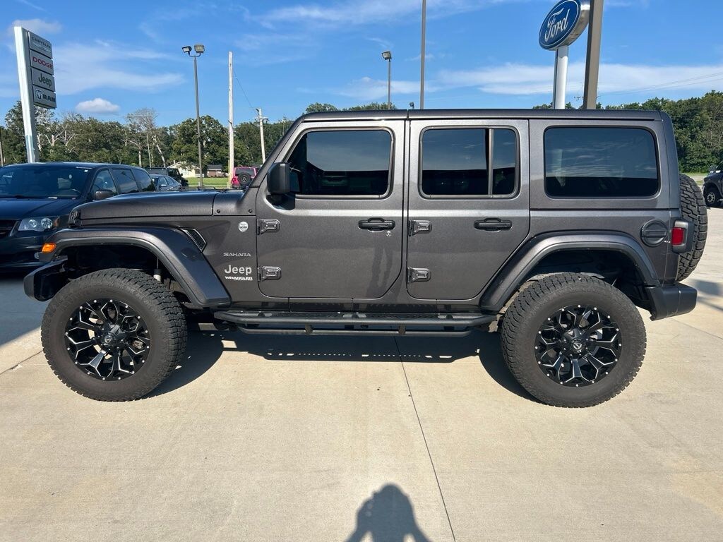 Used 2018 Jeep Wrangler Unlimited Sahara SUV