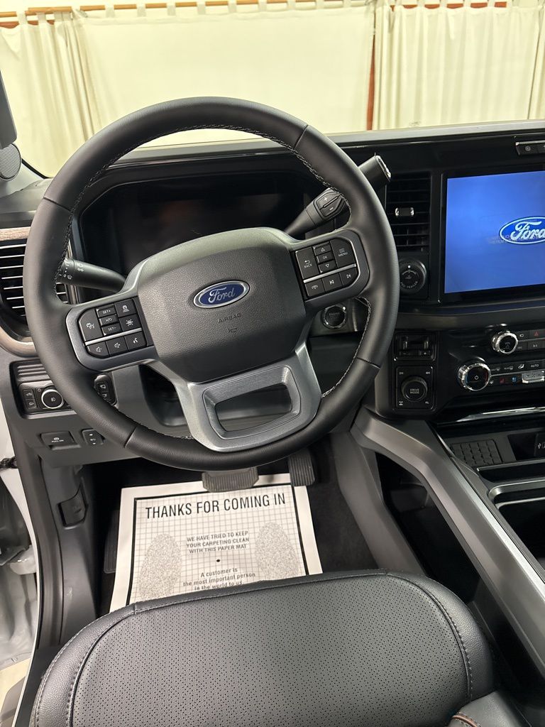 2026 Ford F-350 Super Duty Lariat - Photo 11