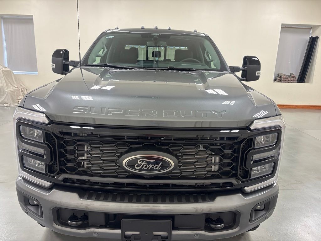 New 2026 Ford F-250 Lariat Truck