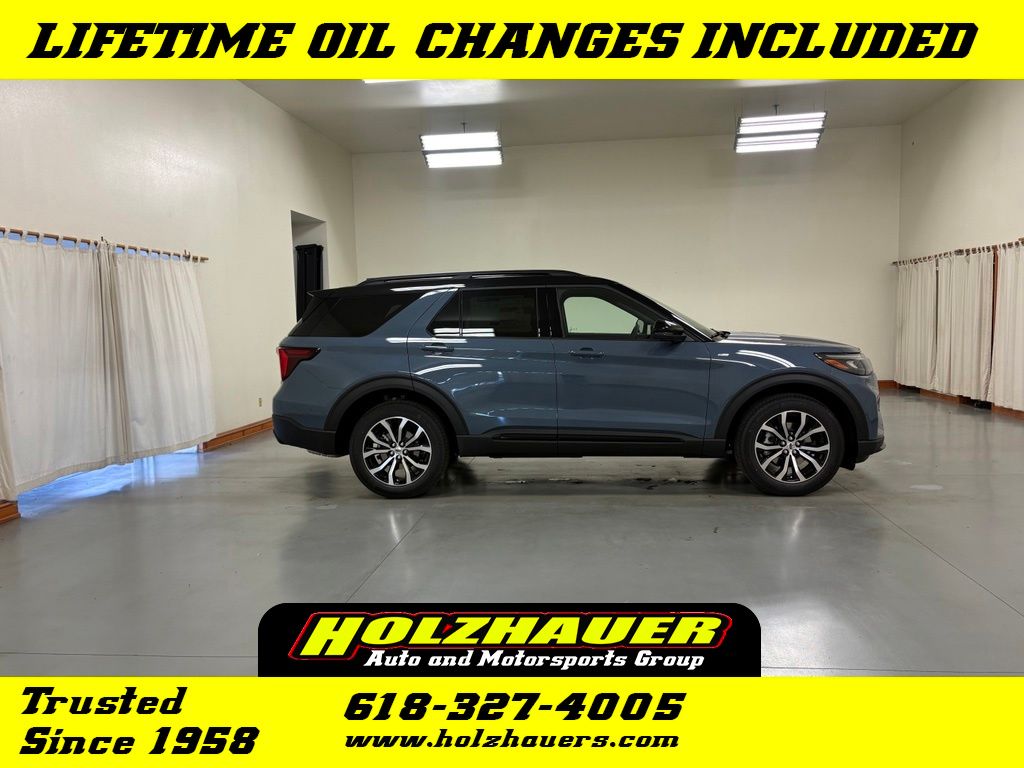 2026 Ford Explorer ST-LINE 4WD's photo