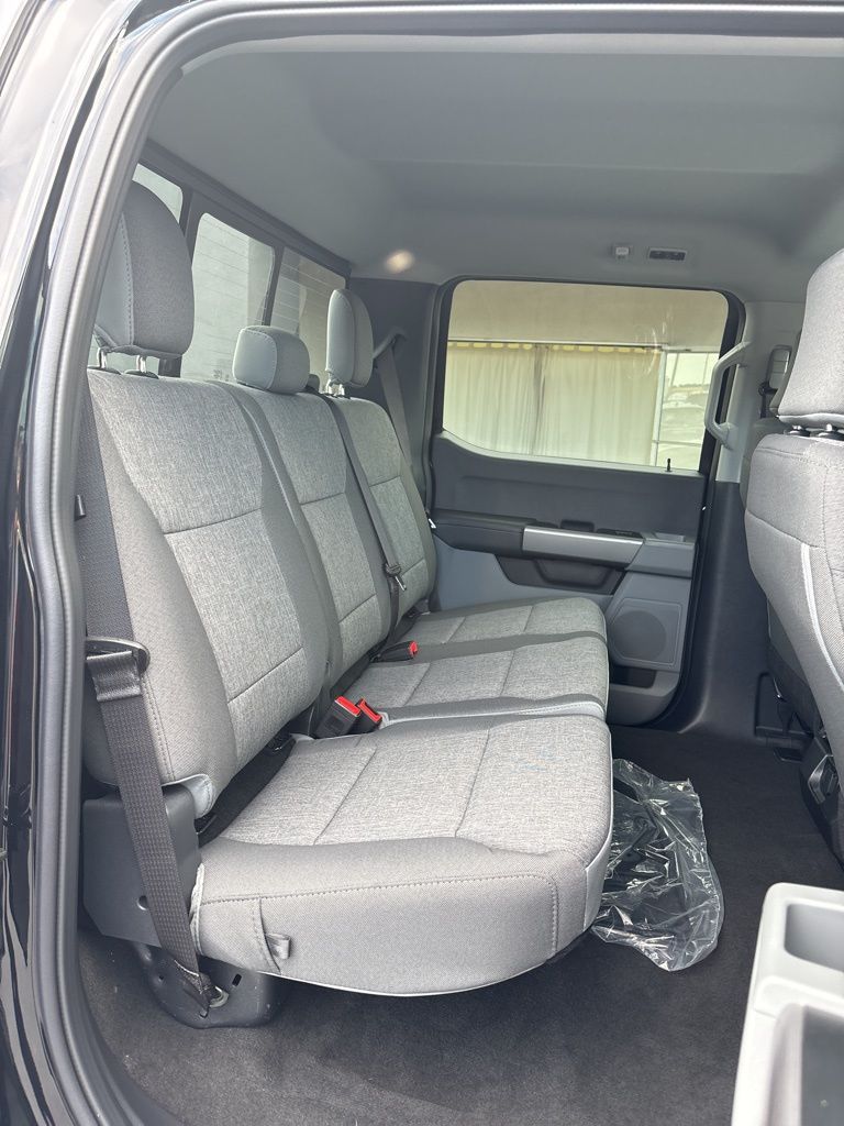 2026 Ford F-250 Super Duty XL - Photo 41