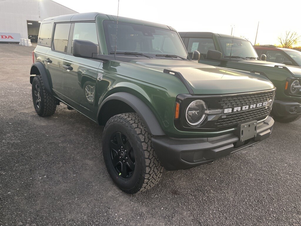 New 2025 Ford Bronco Big Bend SUV
