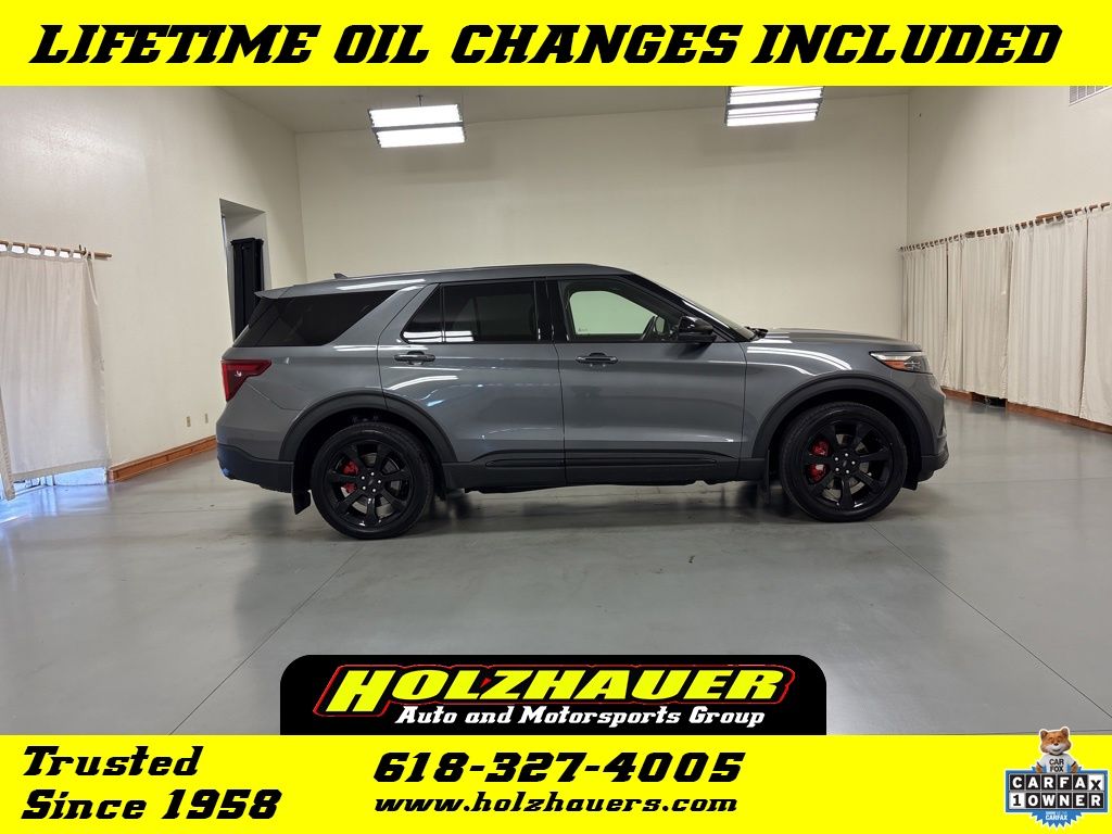 2022 Ford Explorer SUV 