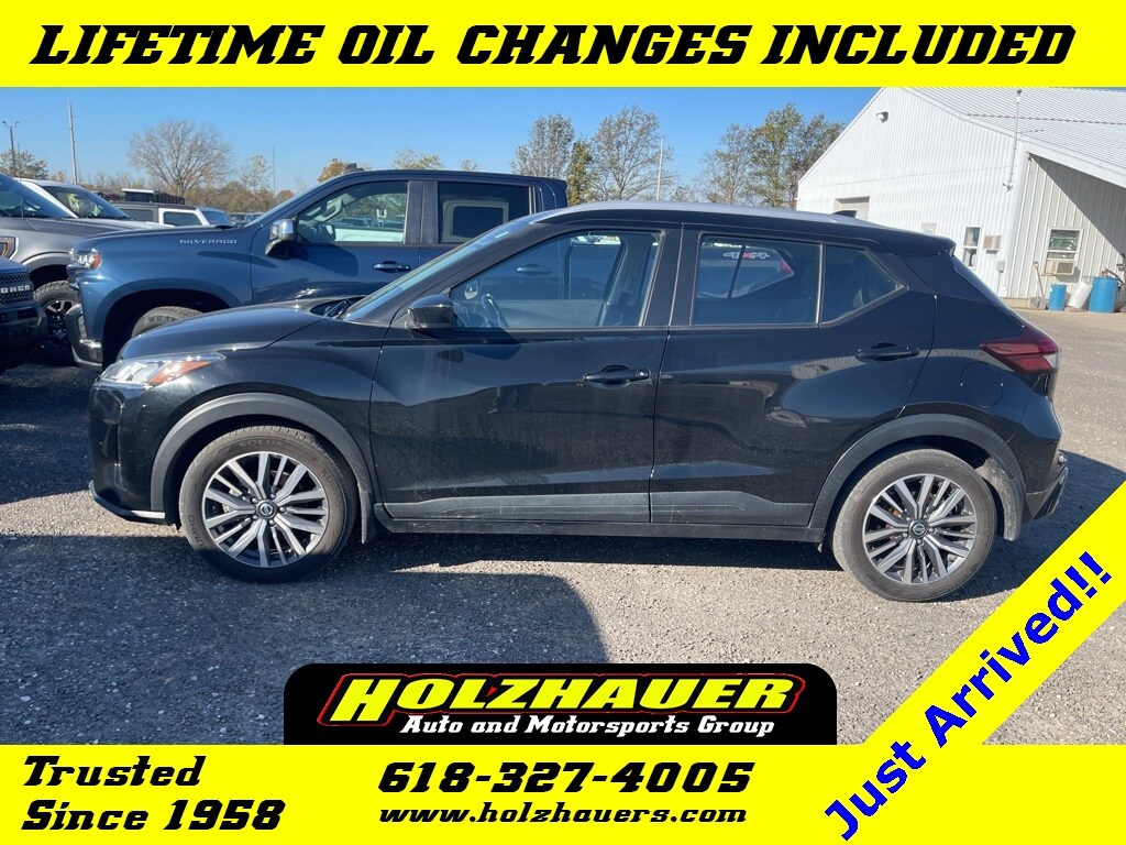 Used 2021 Nissan Kicks SV SUV