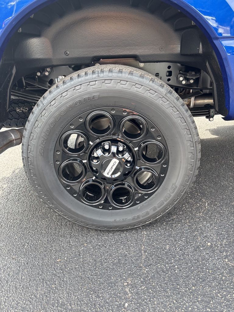 2026 Ford F-350 Super Duty XLT - Photo 39