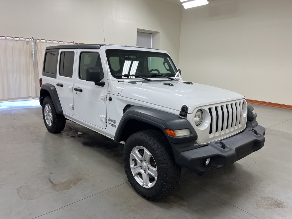 Used 2020 Jeep Wrangler Unlimited Sport S with VIN 1C4HJXDN9LW159907 for sale in Nashville, IL