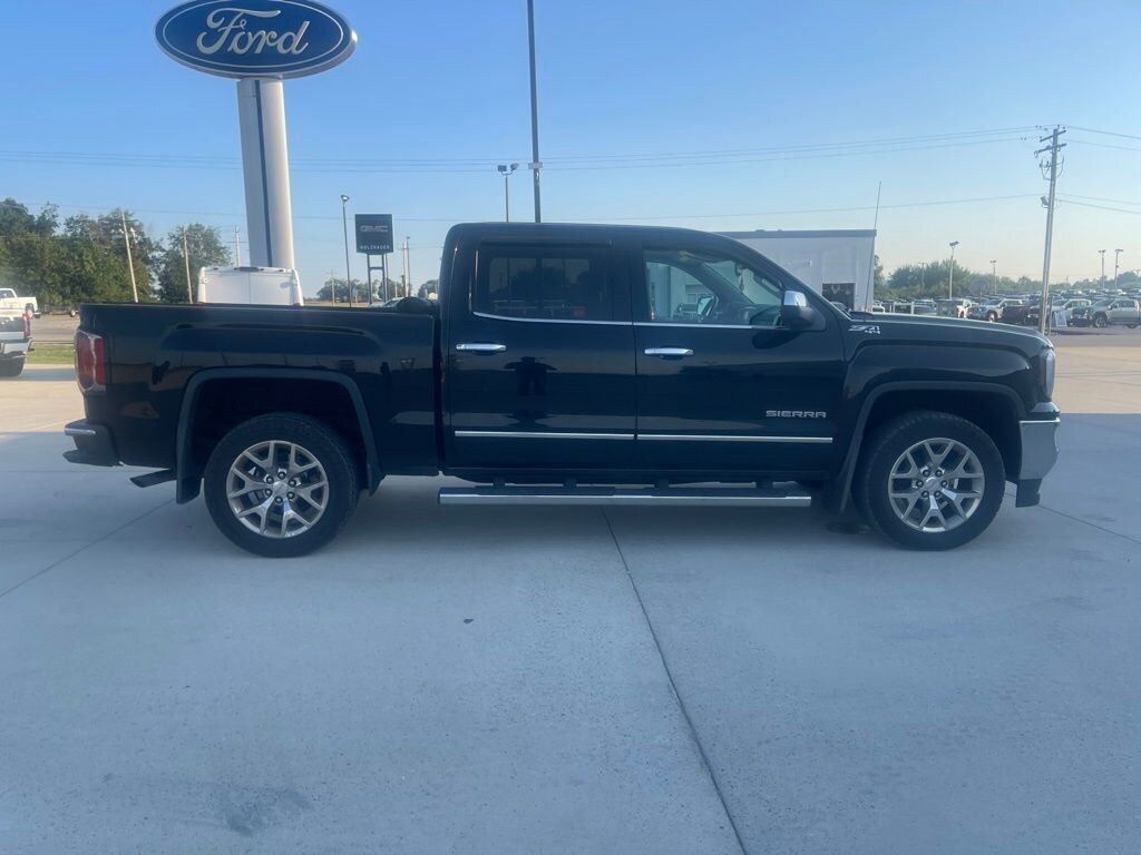 Used 2017 GMC Sierra 1500 SLT Truck