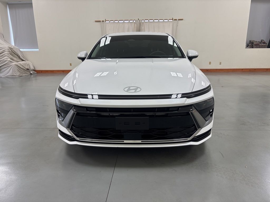 Used 2024 Hyundai Sonata SEL Sedan