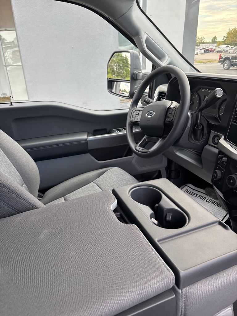 2026 Ford F-250 Super Duty XL - Photo 35