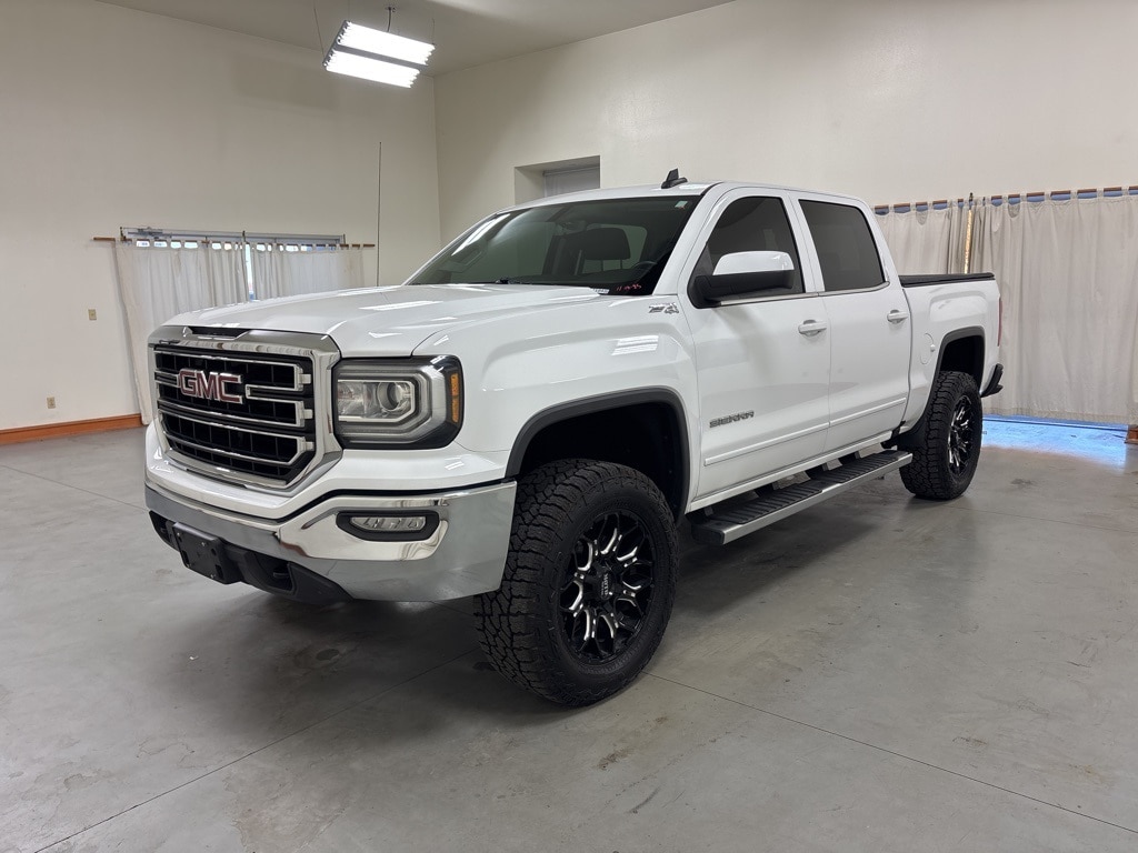 Used 2018 GMC Sierra 1500 SLE Truck