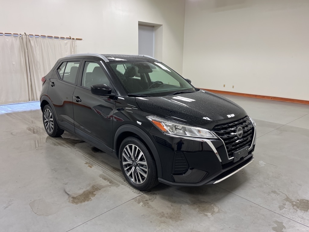 Used 2022 Nissan Kicks SV with VIN 3N1CP5CV7NL517516 for sale in Nashville, IL