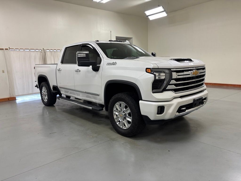 Used 2024 Chevrolet Silverado 2500HD High Country Truck