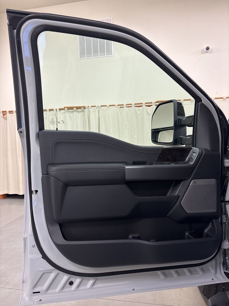 2026 Ford F-350 Super Duty Lariat - Photo 19