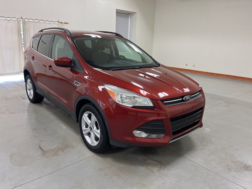 Used 2016 Ford Escape SE with VIN 1FMCU0GX3GUC55857 for sale in Nashville, IL