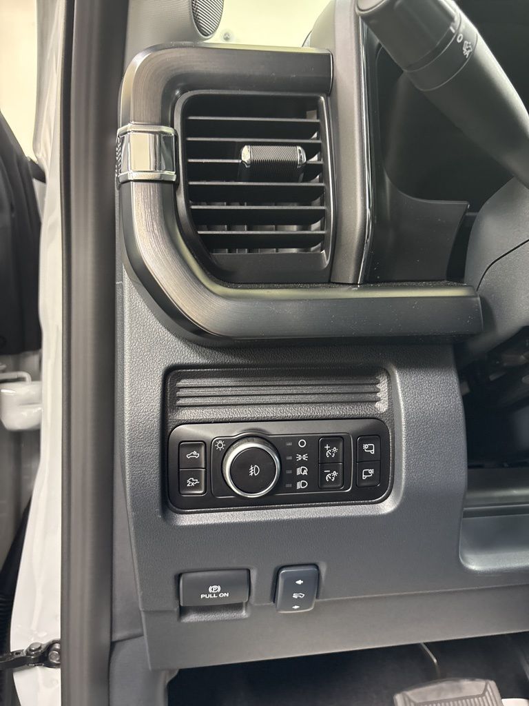 2026 Ford F-350 Super Duty Lariat - Photo 10