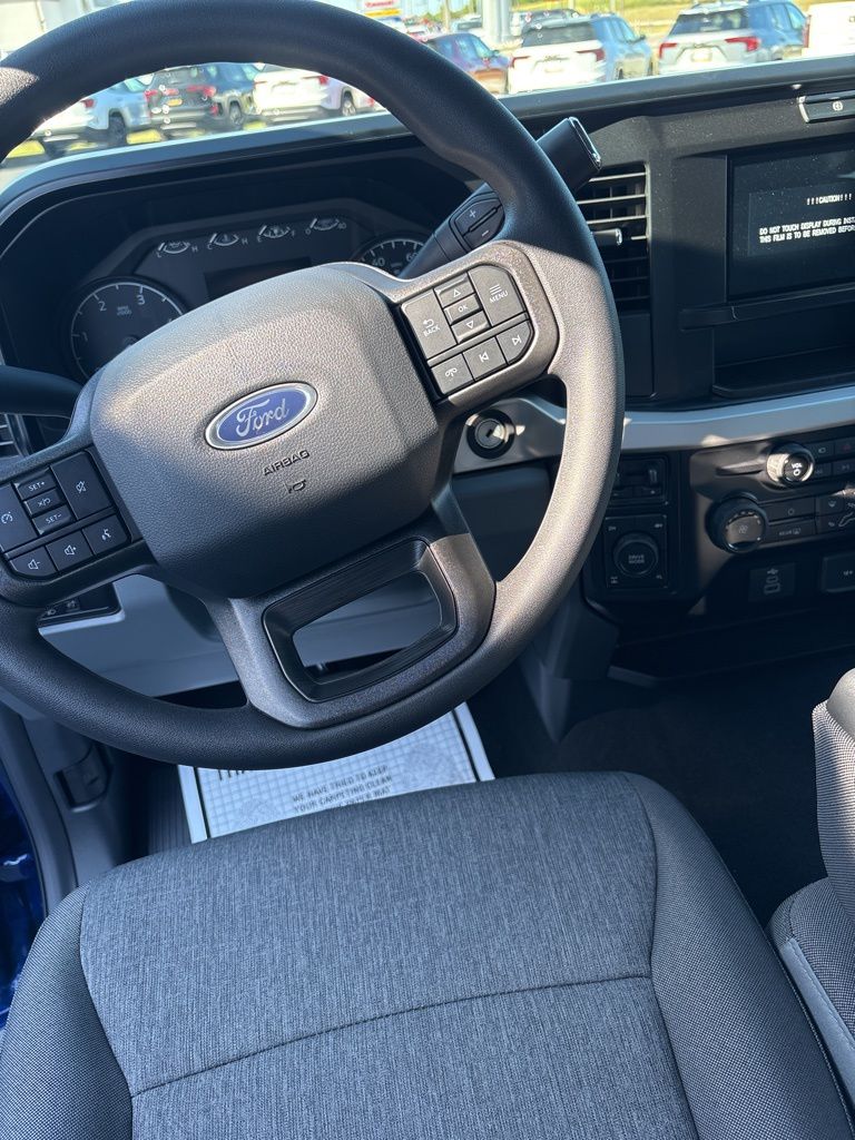 2026 Ford F-350 Super Duty XL - Photo 11