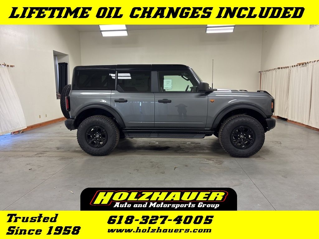2026 Ford Bronco Badlands 4x4's photo