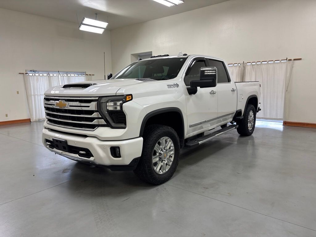 Used 2024 Chevrolet Silverado 2500HD High Country Truck